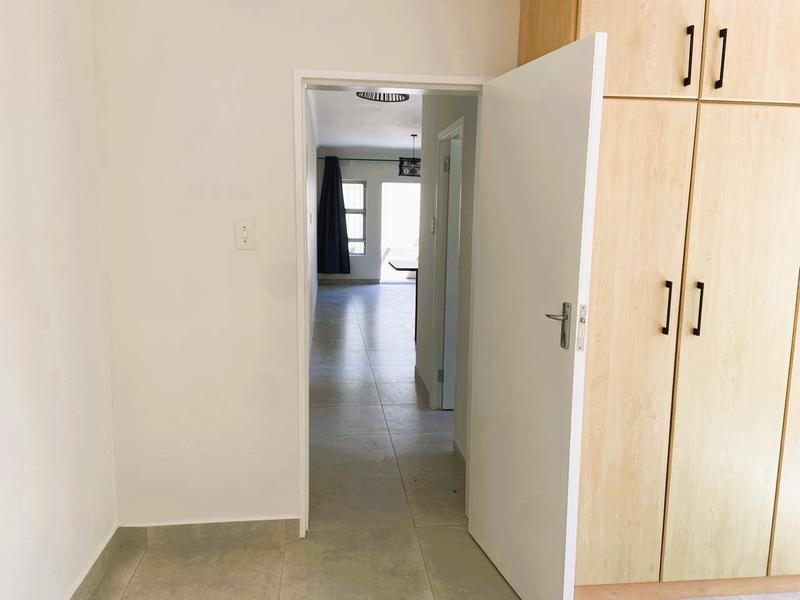To Let 1 Bedroom Property for Rent in Tamboerskloof Western Cape